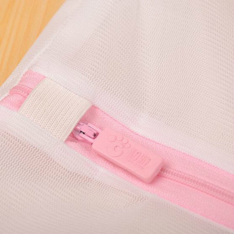 Delicates Mesh Laundry Wash Bag with Zipper 30x40cm by HitMyNeed