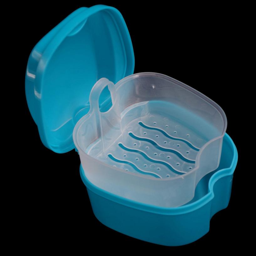 Denture Storage and Cleaning Case with Lid by HitMyNeed