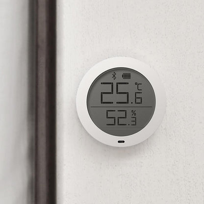 Digital Room Thermometer with Smart Humidity Sensor by HitMyNeed