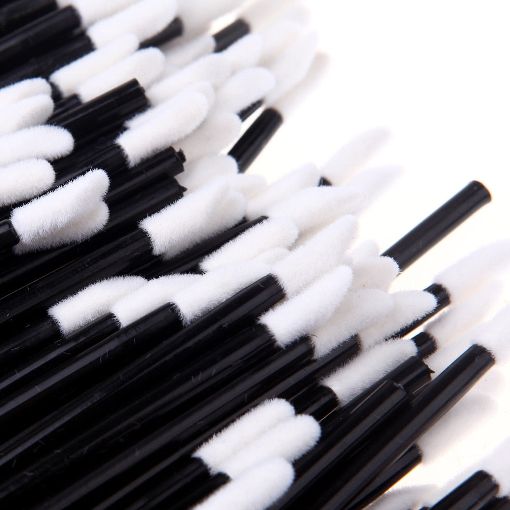 Disposable Lip Brush Applicators (50 Pack) by HitMyNeed