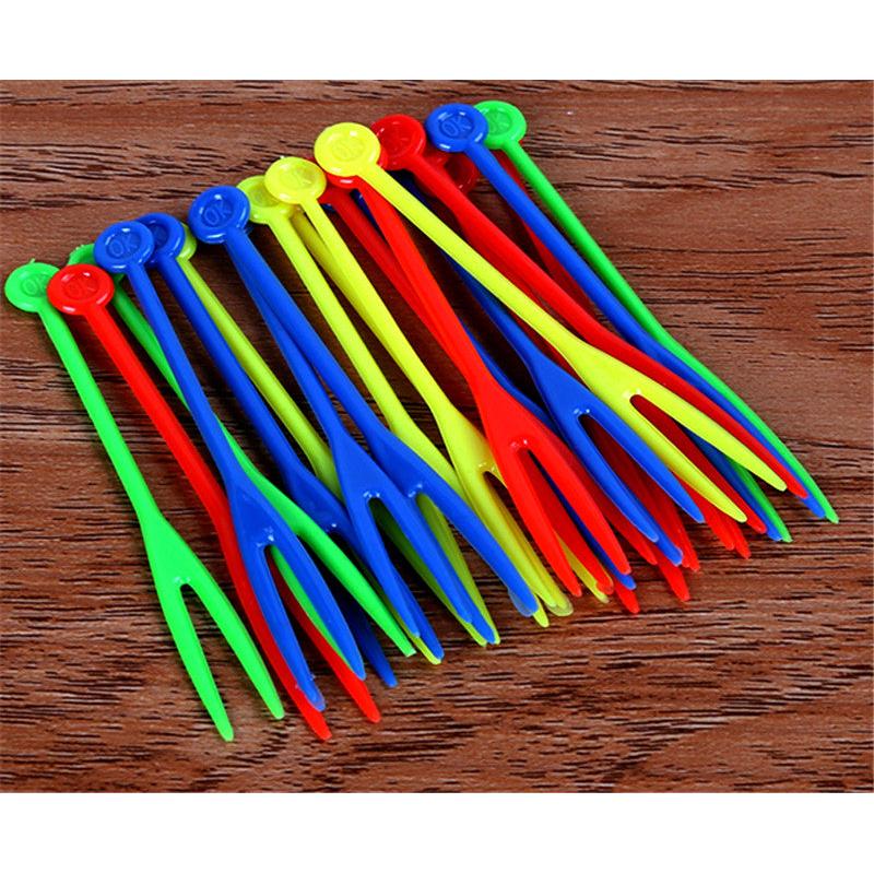 Disposable Plastic Fruit Forks 50 Pack by HitMyNeed
