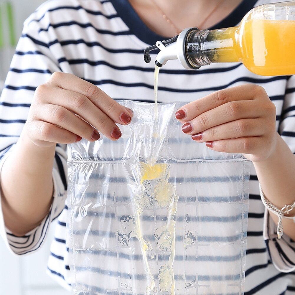 Disposable Plastic Ice Cube Bags, 100-Pack by HitMyNeed