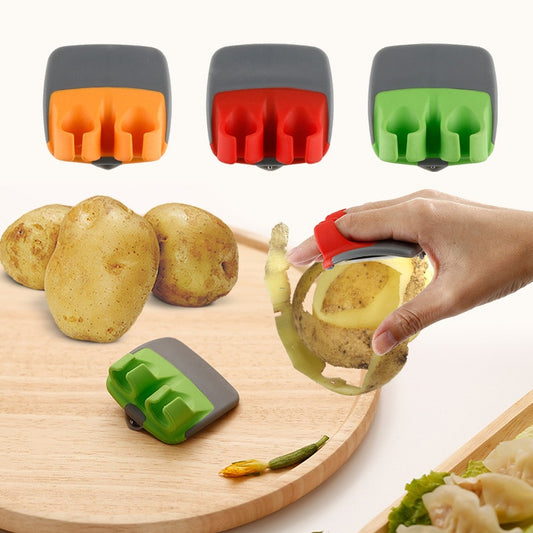 Double Finger Fruit and Vegetable Peeler Ring by HitMyNeed