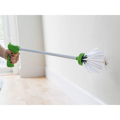 Easy Squeeze Spider & Insect Catcher Tool by HitMyNeed