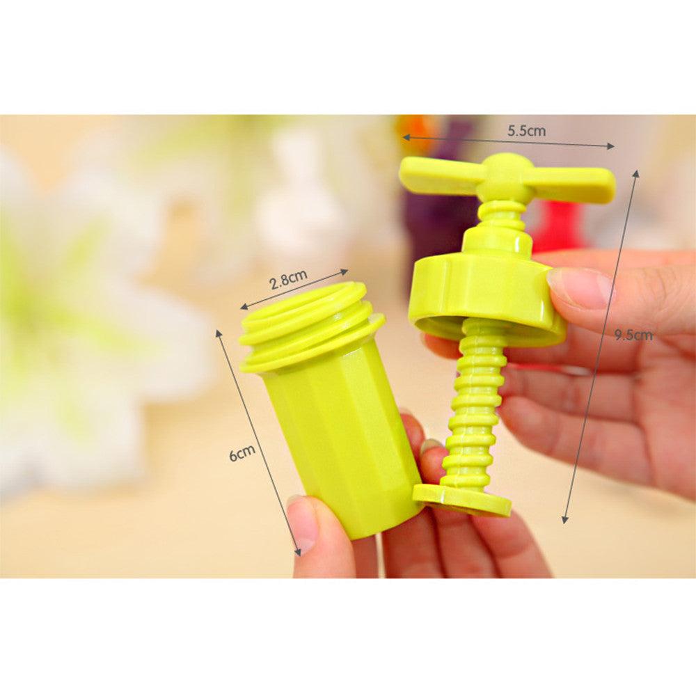 Easy Twist Garlic Grinder and Crusher by HitMyNeed
