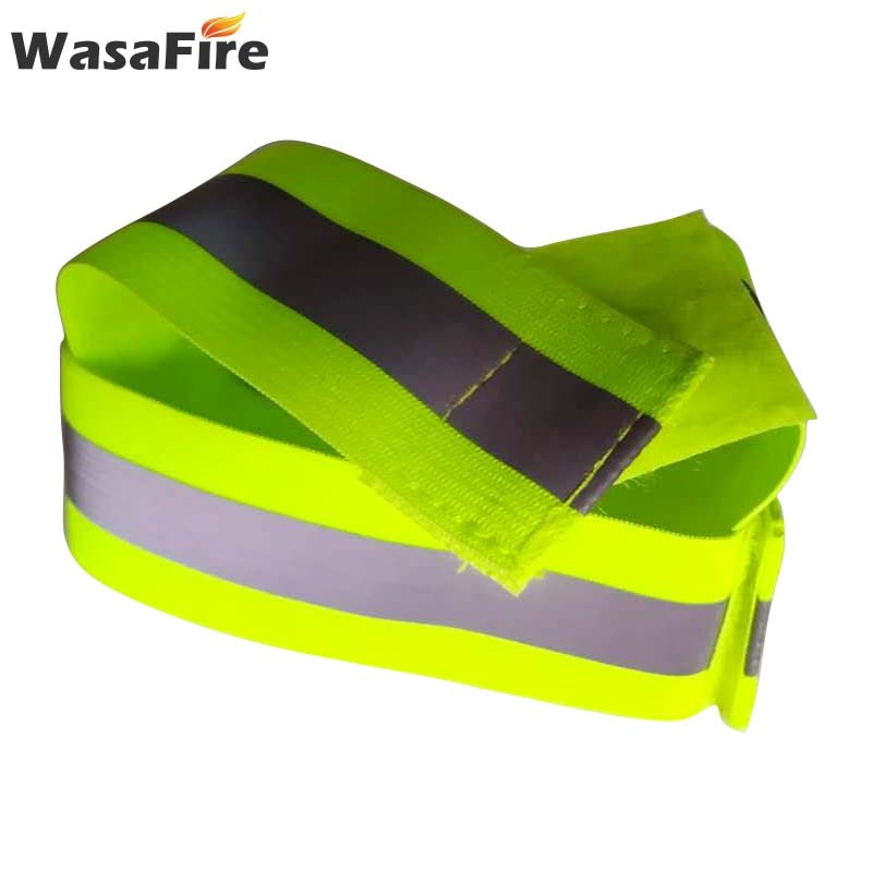 Elastic Reflective Arm Bands for Night Visibility (2pcs) by HitMyNeed