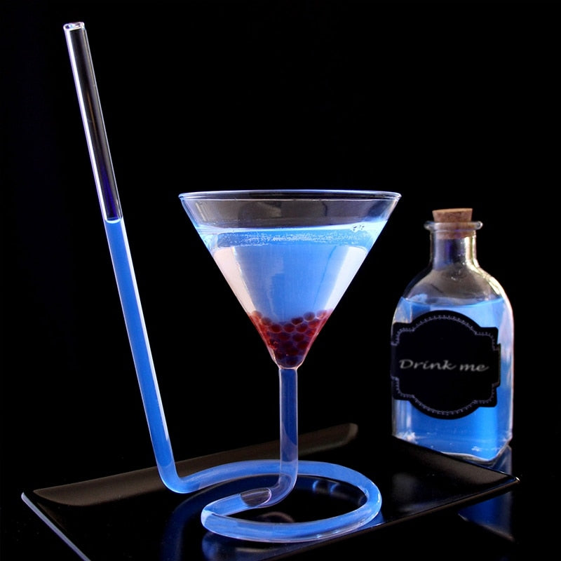 Elegant Cocktail Glass with Built‑In Spiral Straw by HitMyNeed