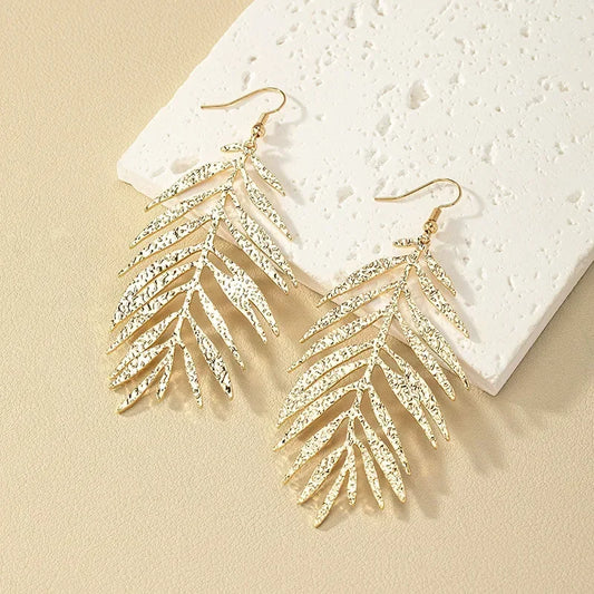 Elegant Leaf Drop Earrings for Women de003-01 by HitMyNeed