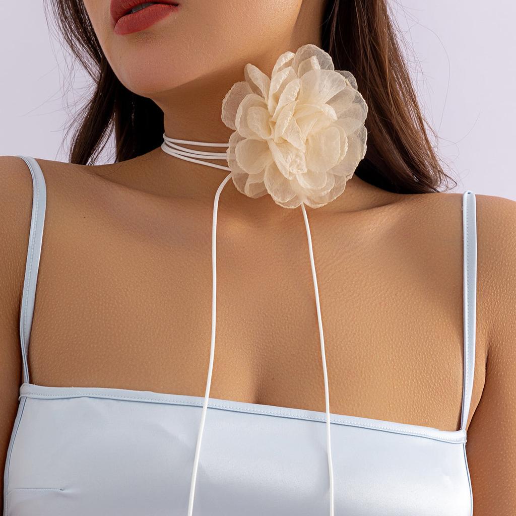 Elegant Oversized Rose Mesh Choker Necklace by HitMyNeed