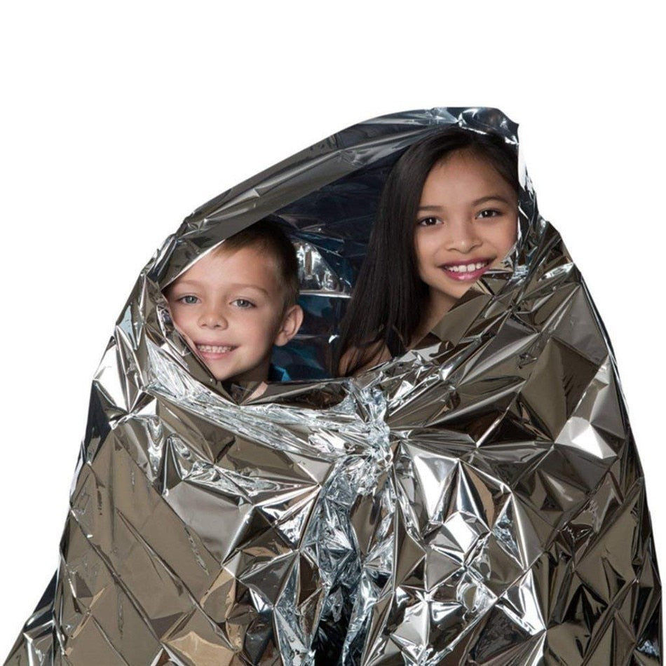 Emergency Thermal Survival Blanket 210 x 130 cm by HitMyNeed