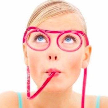 Eyeglasses Shaped Long Plastic Drinking Straw by HitMyNeed
