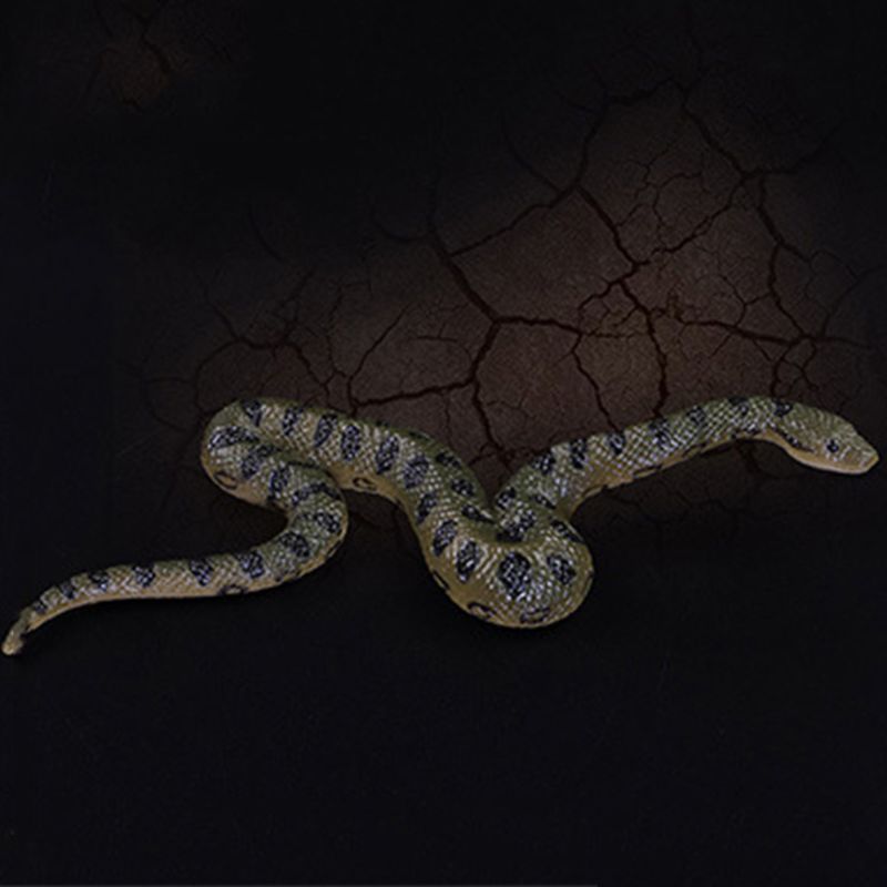 Fake Anaconda Realistic Rubber Snake Prop by HitMyNeed