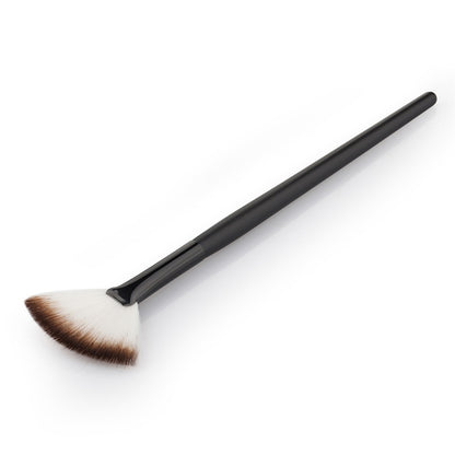 Fan Makeup Brush with Wooden Handle by HitMyNeed