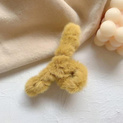 Faux Fur Fluffy Hair Claw Clip, 12cm a03 by HitMyNeed