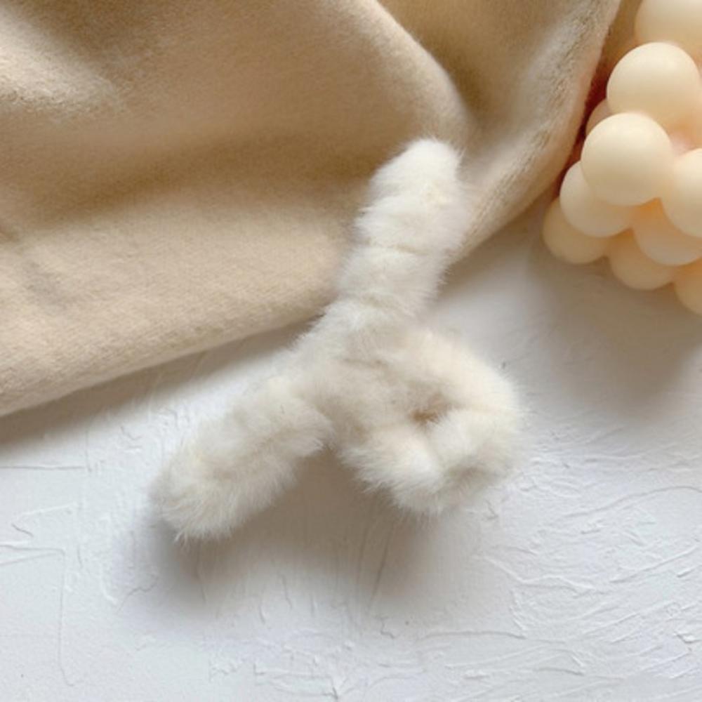 Faux Fur Fluffy Hair Claw Clip, 12cm a07 by HitMyNeed