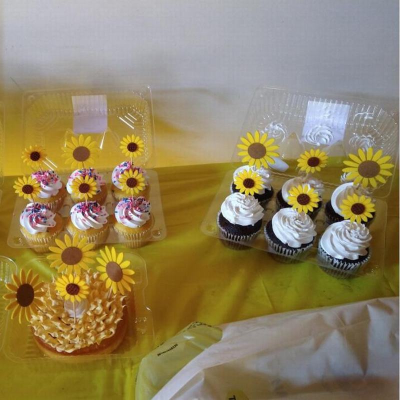 Felt Sunflower Cake Toppers Set (5pcs) by HitMyNeed
