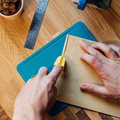 Finger Cutter Mini Box & Craft Cutting Tool by HitMyNeed