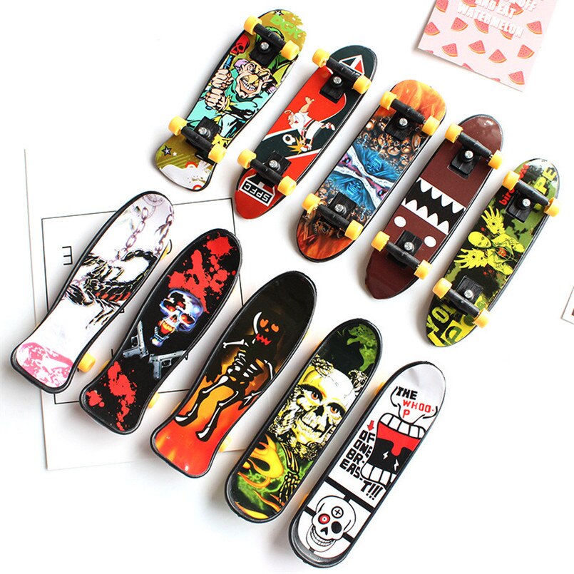 Finger Skateboards Mini Toy Set (10 Pack) by HitMyNeed