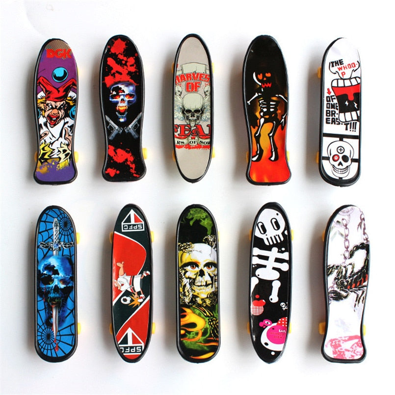 Finger Skateboards Mini Toy Set (10 Pack) by HitMyNeed