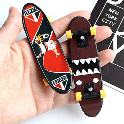 Finger Skateboards Mini Toy Set (10 Pack) by HitMyNeed