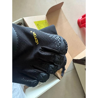 Five Fingers Barefoot Hiking & Urban Trail Shoes by HitMyNeed
