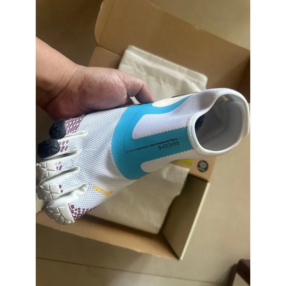 Five Fingers Barefoot Hiking & Urban Trail Shoes by HitMyNeed