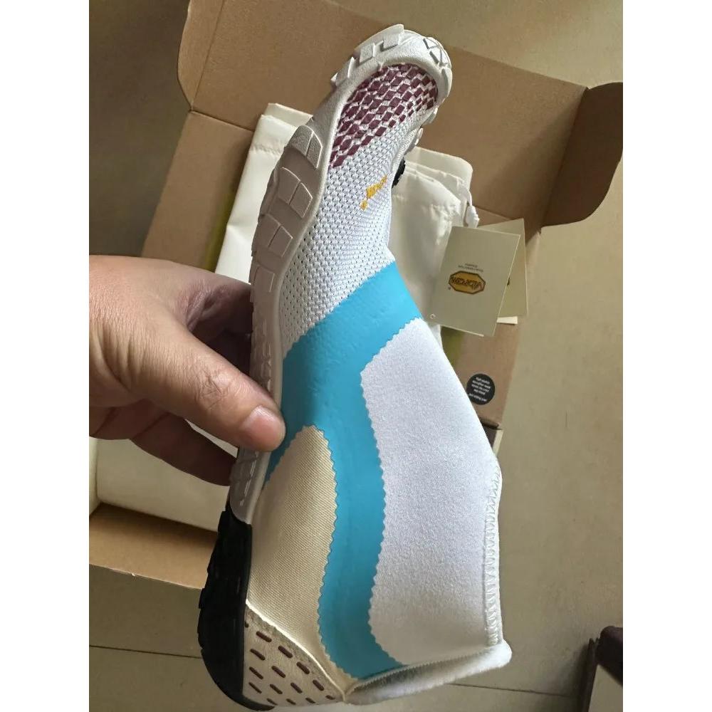 Five Fingers Barefoot Hiking & Urban Trail Shoes by HitMyNeed