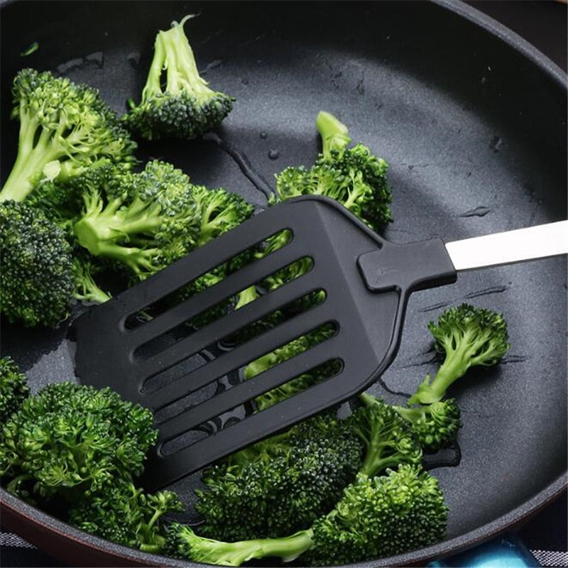 Flat-Tip Nylon Frying Spatula with Steel Handle by HitMyNeed