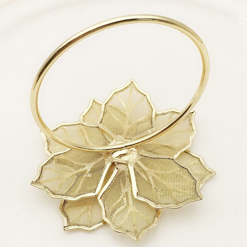 Flower Metal Napkin Rings Set of 10 by HitMyNeed