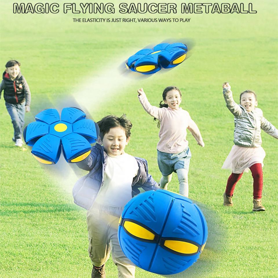 Flying UFO Disc Ball Outdoor Kids Throw Toy by HitMyNeed