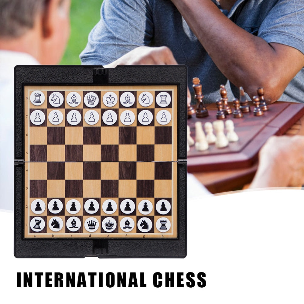 Foldable Magnetic Pocket Chess Set 20 x 18 cm by HitMyNeed