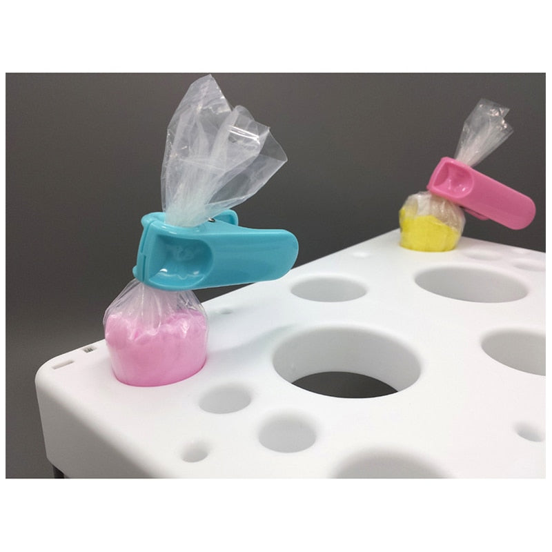 Foldable Multi Slot Piping Bag Holder Stand by HitMyNeed