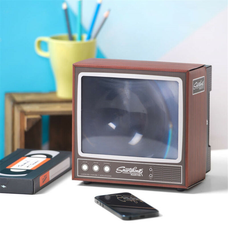 Foldable Retro TV Phone Screen Magnifier 8-Inch by HitMyNeed