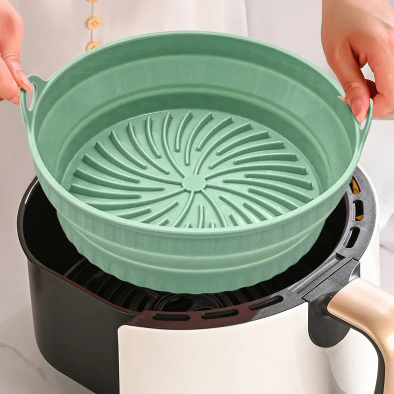 Foldable Reusable Silicone Air Fryer Liners by HitMyNeed