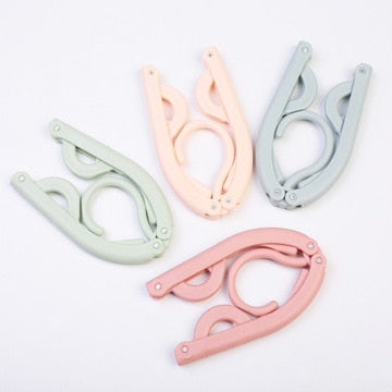 Foldable Travel Clothes Hangers (Set of 4) by HitMyNeed