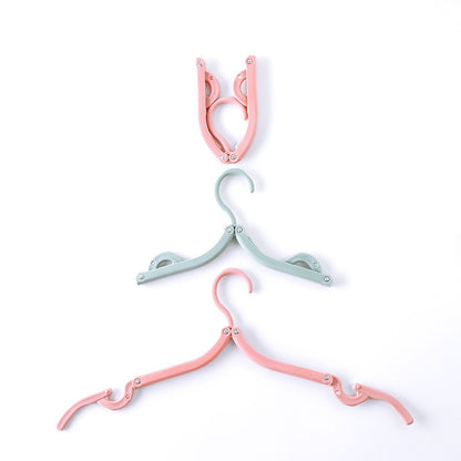 Foldable Travel Hangers Set of 4 by HitMyNeed