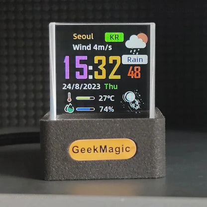 GeekMagic GIFTV Crystal Cube Holographic Photo Display by HitMyNeed