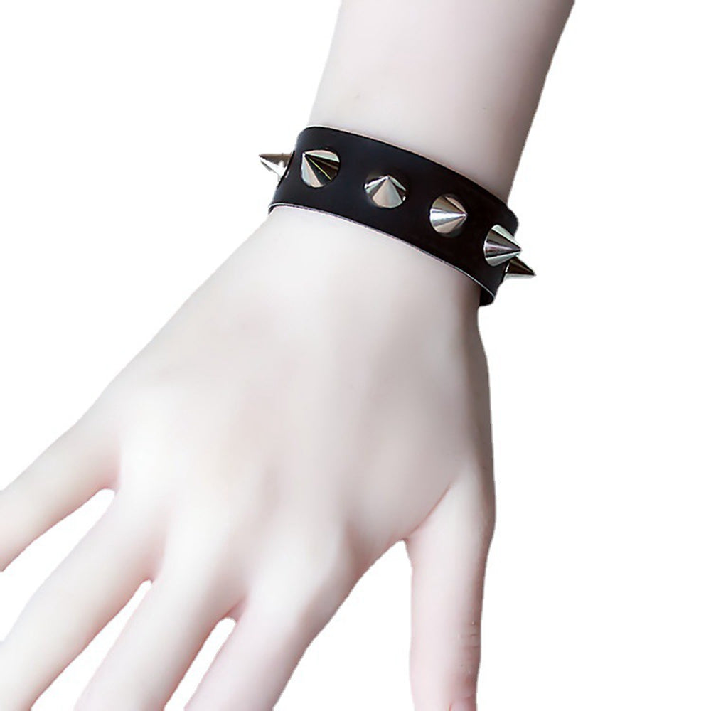 Gothic One Row Spike Bracelet with Adjustable Snaps by HitMyNeed