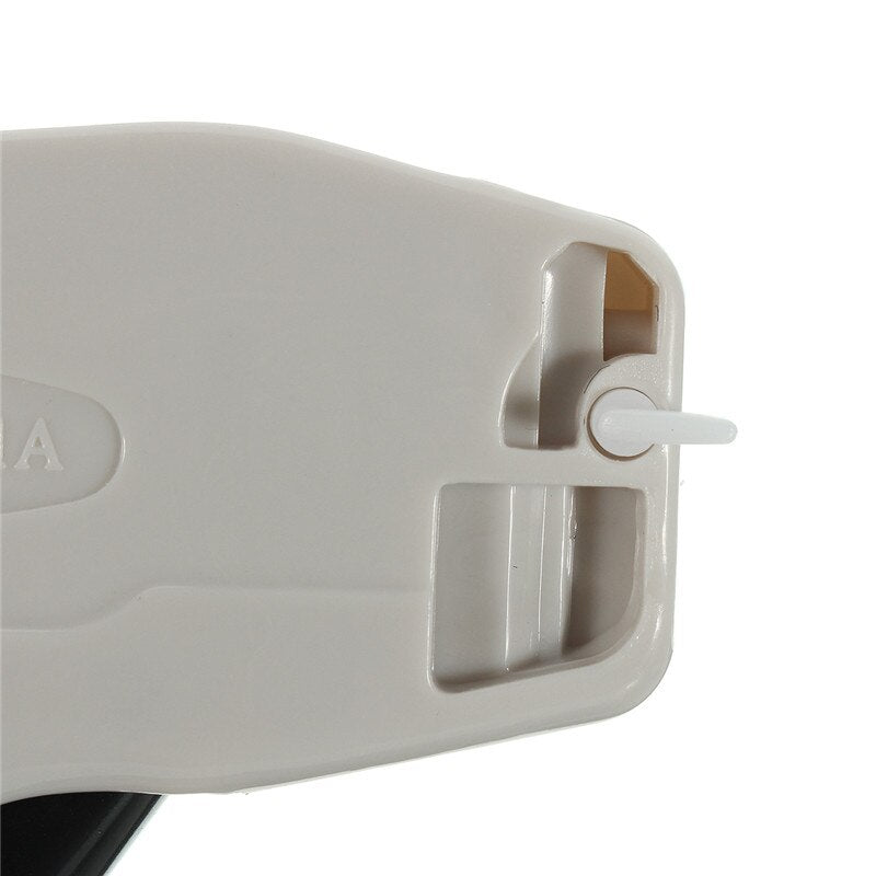 Handheld Clothing Tag Gun with Needles and Barbs by HitMyNeed