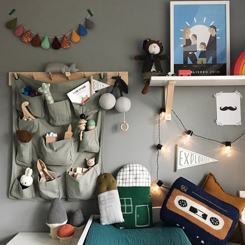 Hanging Wooden Wall Hooks Rack with 7 Pegs by HitMyNeed