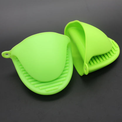 Heat Resistant Silicone Oven Mitt & Pot Holder by HitMyNeed