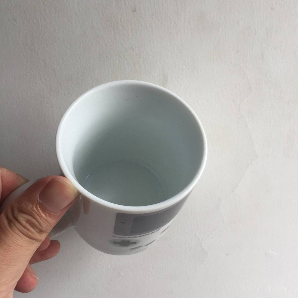 Heat Sensitive Ceramic Gameboy Style Mug 330ml by HitMyNeed