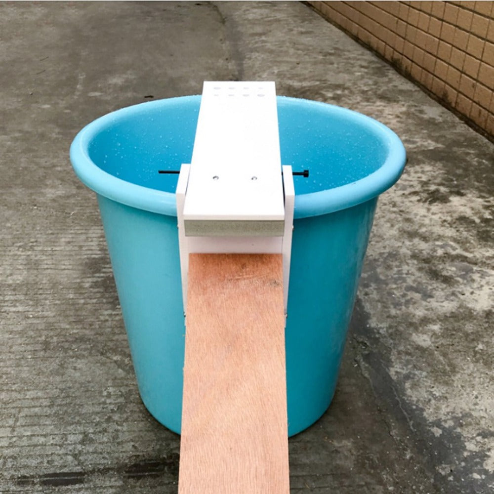 Humane Wooden Mouse Trap Plank for Bucket Systems by HitMyNeed