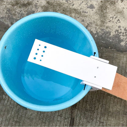 Humane Wooden Mouse Trap Plank for Bucket Systems by HitMyNeed