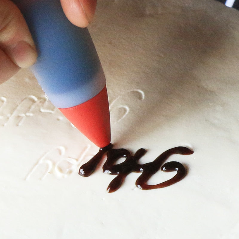 Icing Bag Cake Decorating Pen by HitMyNeed