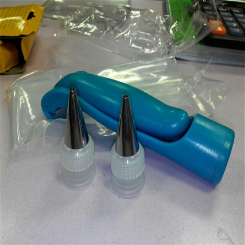 Icing Pen Cake Decorating Tool with Nozzles by HitMyNeed