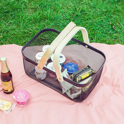 Iron Wire Storage Basket with Wooden Handle by HitMyNeed