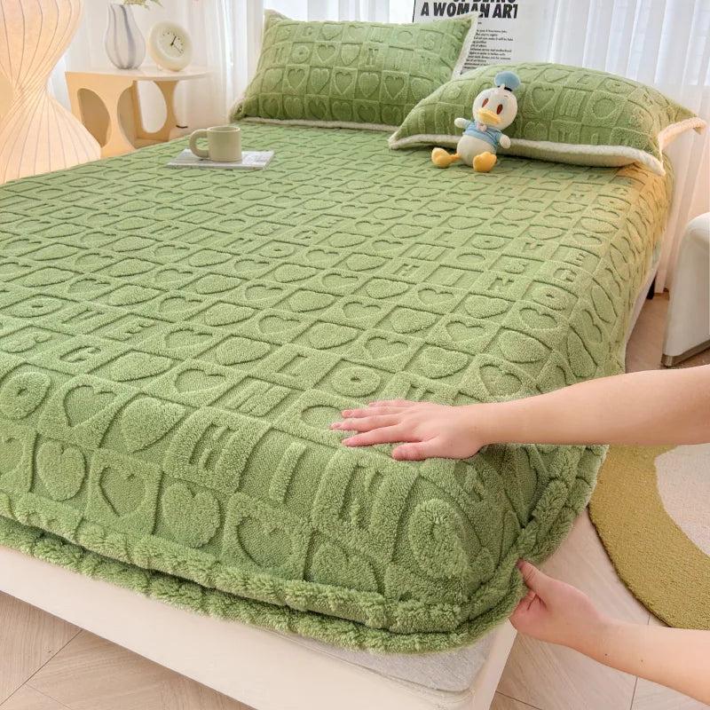 Jacquard Velvet Plaid Fitted Mattress Cover langmanzimu-lv 200x220x30cm by HitMyNeed