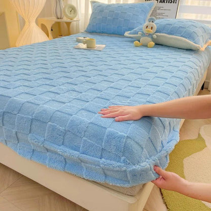 Jacquard Velvet Plaid Fitted Mattress Cover pintu-lan 180x200x30cm by HitMyNeed