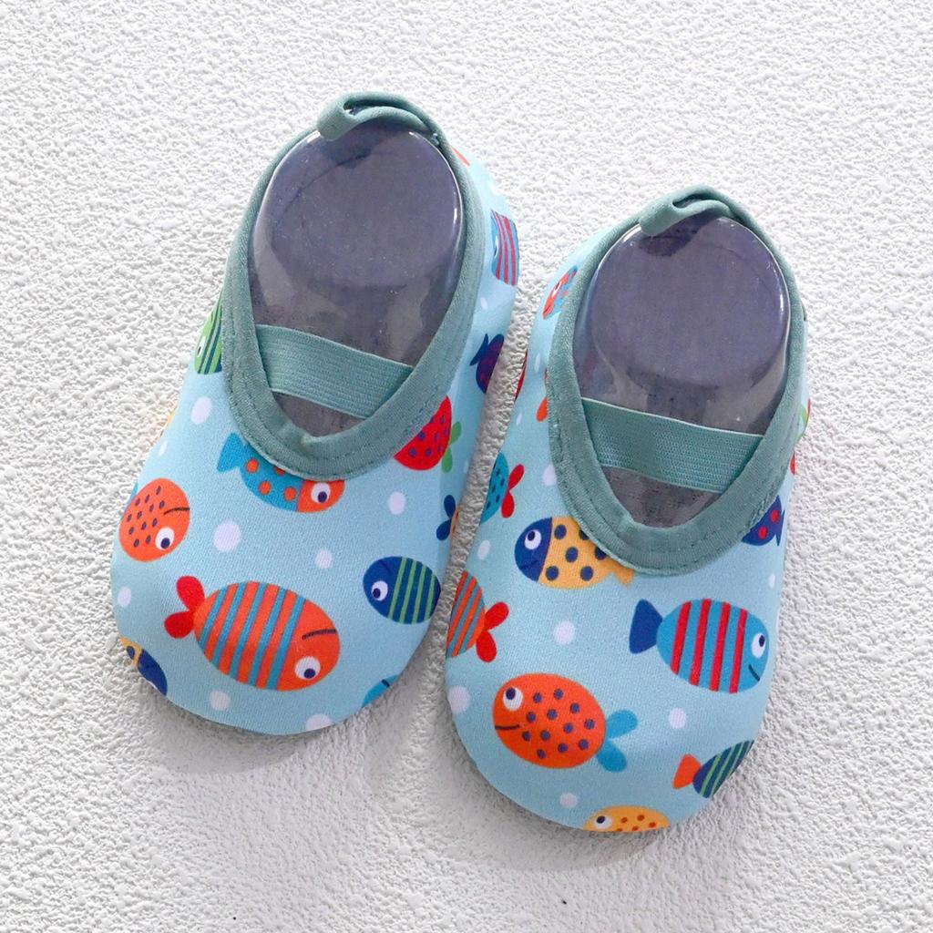 Kids Aqua Water Shoes for Beach & Swimming c 2-4-years by HitMyNeed
